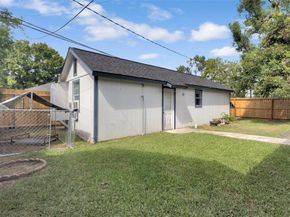 2919 Cochran Street, Houston TX 77009