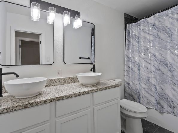 4303 Dacca Drive, Houston TX 77047