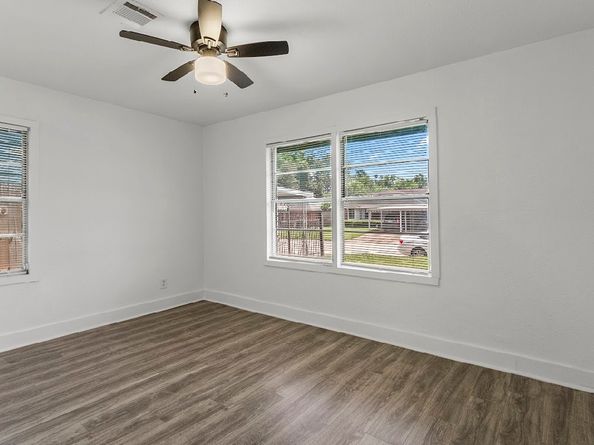 4303 Dacca Drive, Houston TX 77047