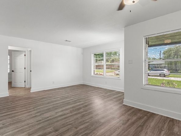 4303 Dacca Drive, Houston TX 77047