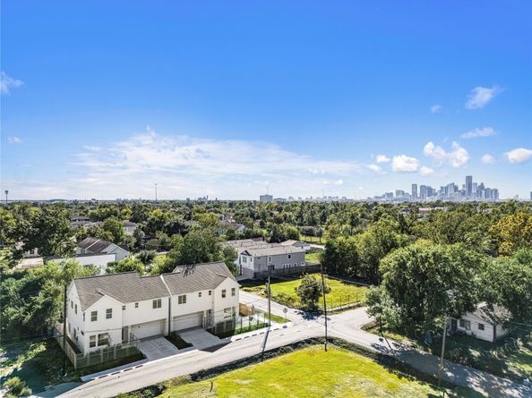 5408 Mulvey Street, Houston TX 77020