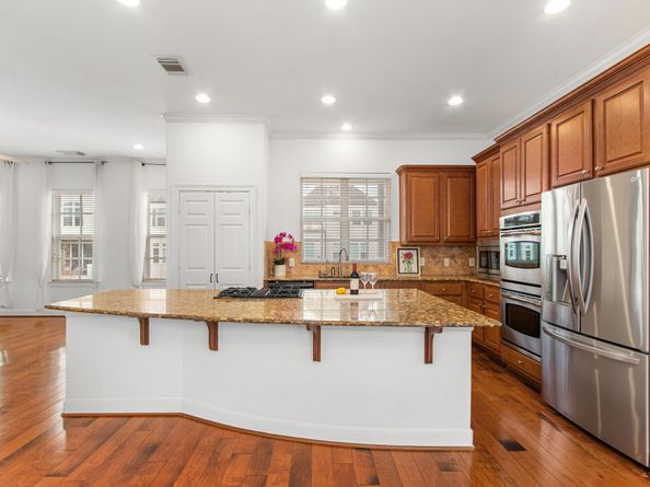 70 Shell Port Square, The Woodlands TX 77380