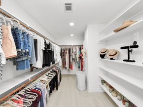 9618 Bayou Brook Street, Houston TX 77063