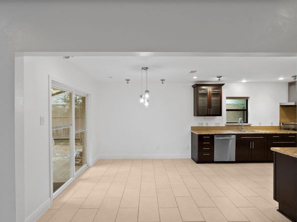 310 W Fair Harbor Lane, Houston TX 77079