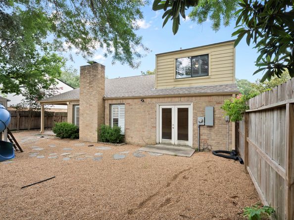 310 W Fair Harbor Lane, Houston TX 77079