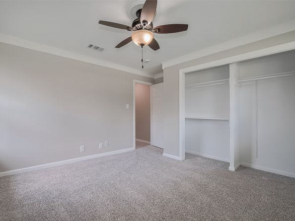 5243 Stillbrooke Drive, Houston TX 77096