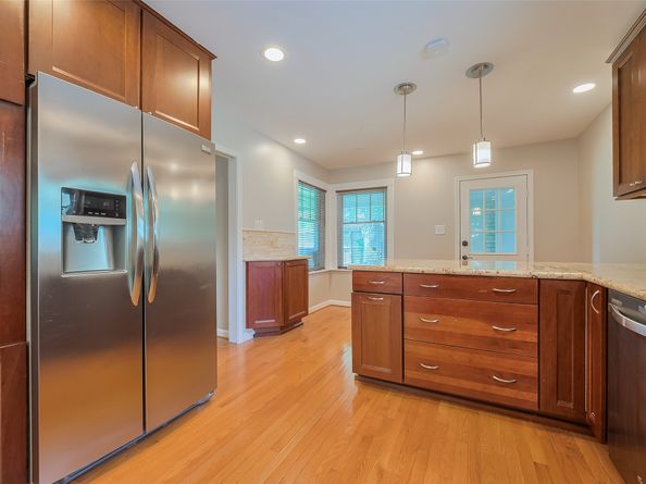 5243 Stillbrooke Drive, Houston TX 77096