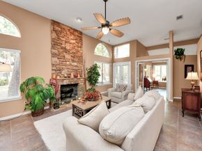 15 Lakeridge Drive, The Woodlands TX 77381
