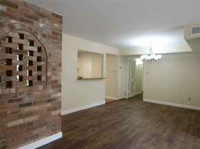 12978 Trail Hollow Drive 2978, Houston TX 77079