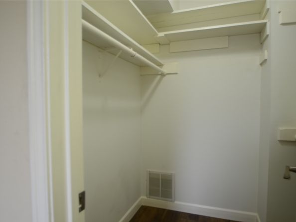 12978 Trail Hollow Drive 2978, Houston TX 77079