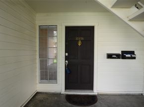 12978 Trail Hollow Drive 2978, Houston TX 77079