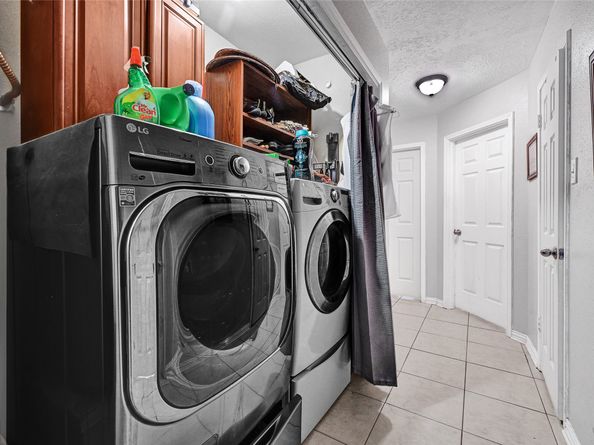 7415 San Simeon Drive, Houston TX 77083