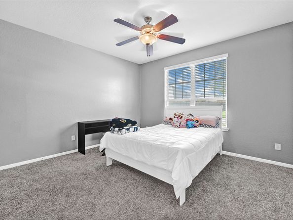 8318 Erasmus Landing Court, Houston TX 77044