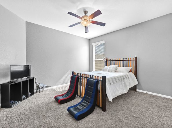 8318 Erasmus Landing Court, Houston TX 77044