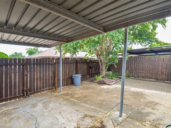 7323 Cook Road, Houston TX 77072