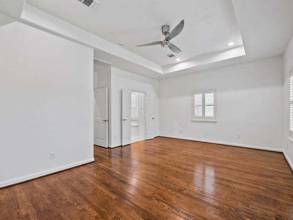 588 Bomar Street, Houston TX 77006