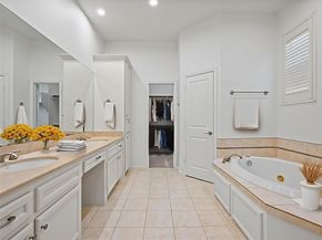 588 Bomar Street, Houston TX 77006