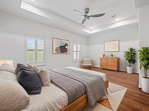 588 Bomar Street, Houston TX 77006