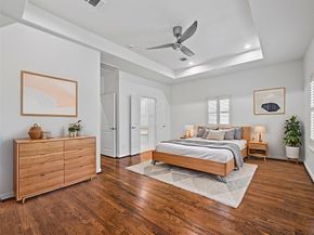 588 Bomar Street, Houston TX 77006