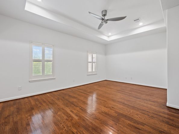 588 Bomar Street, Houston TX 77006