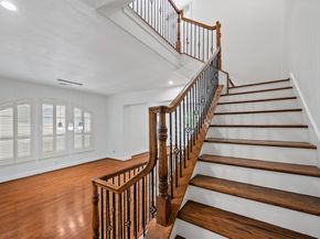 588 Bomar Street, Houston TX 77006