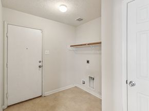 2666 Skyview Knoll Court, Houston TX 77047