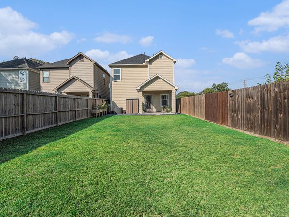 9209 Noel Street, Houston TX 77033