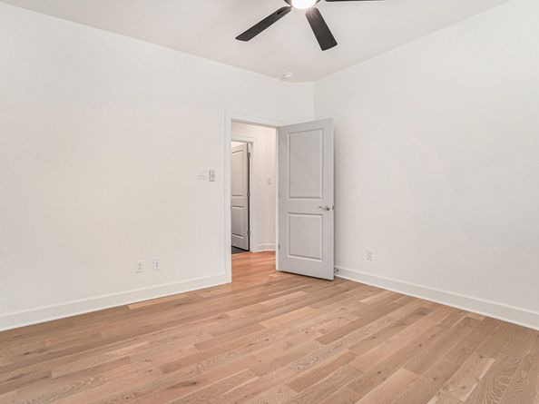 9209 Noel Street, Houston TX 77033