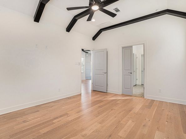 9209 Noel Street, Houston TX 77033