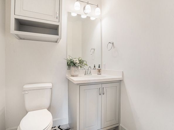 9209 Noel Street, Houston TX 77033