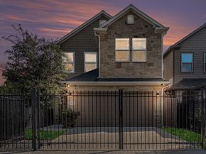 9209 Noel Street, Houston TX 77033