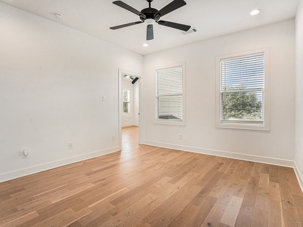 9209 Noel Street, Houston TX 77033