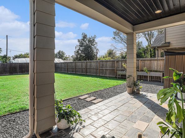 9209 Noel Street, Houston TX 77033