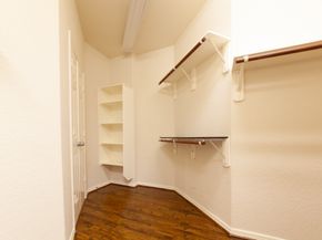 3206 Holly Thicket Drive, Houston TX 77042