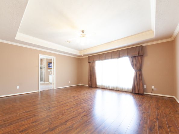 3206 Holly Thicket Drive, Houston TX 77042