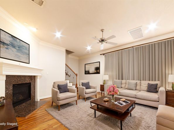 3206 Holly Thicket Drive, Houston TX 77042