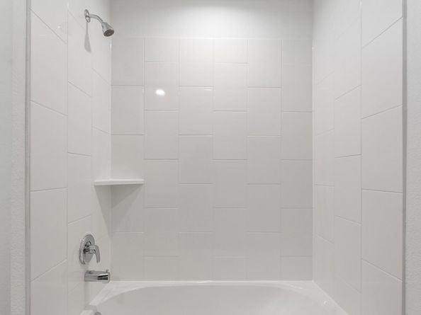 7808 Inwood Grove Lane, Houston TX 77088