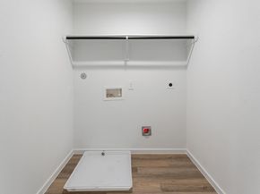 7808 Inwood Grove Lane, Houston TX 77088