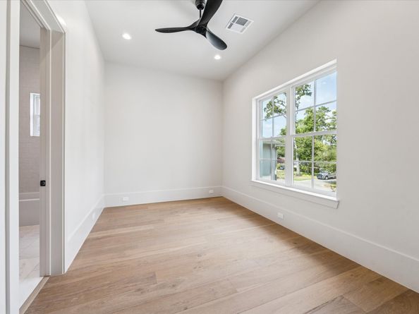 7203 Tickner Street, Houston TX 77055