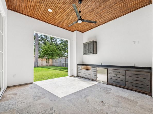 7203 Tickner Street, Houston TX 77055