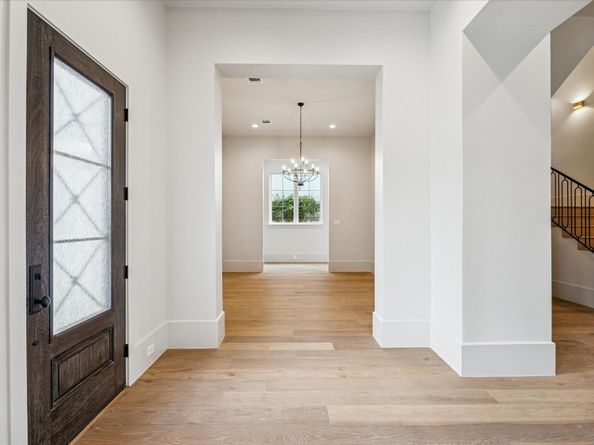 7203 Tickner Street, Houston TX 77055