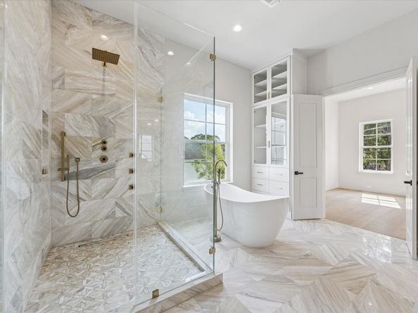 7203 Tickner Street, Houston TX 77055