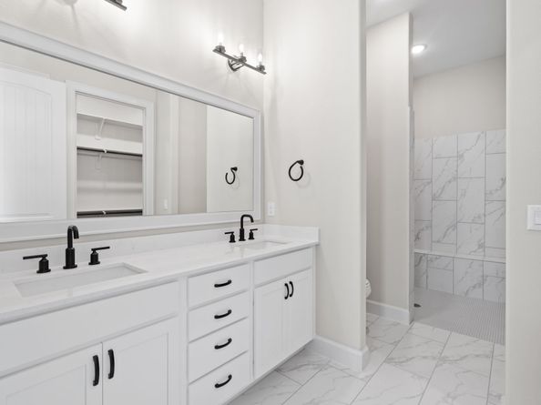 1206 Hidden Oaks Dr, Tomball TX 77375