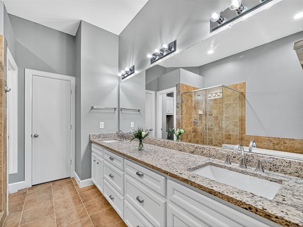 8705 Bryam Street 1101, Houston TX 77061