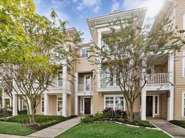 222 Breezy Way, The Woodlands TX 77380