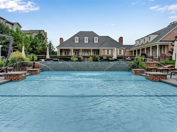 222 Breezy Way, The Woodlands TX 77380