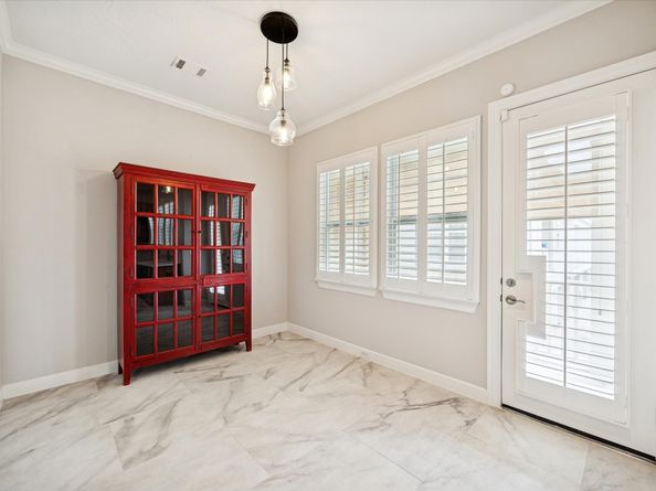 222 Breezy Way, The Woodlands TX 77380