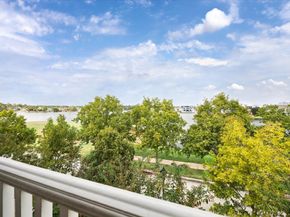 222 Breezy Way, The Woodlands TX 77380