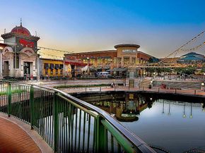 222 Breezy Way, The Woodlands TX 77380