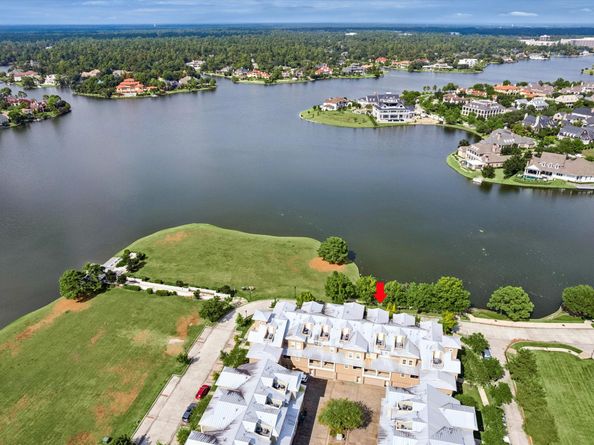 222 Breezy Way, The Woodlands TX 77380